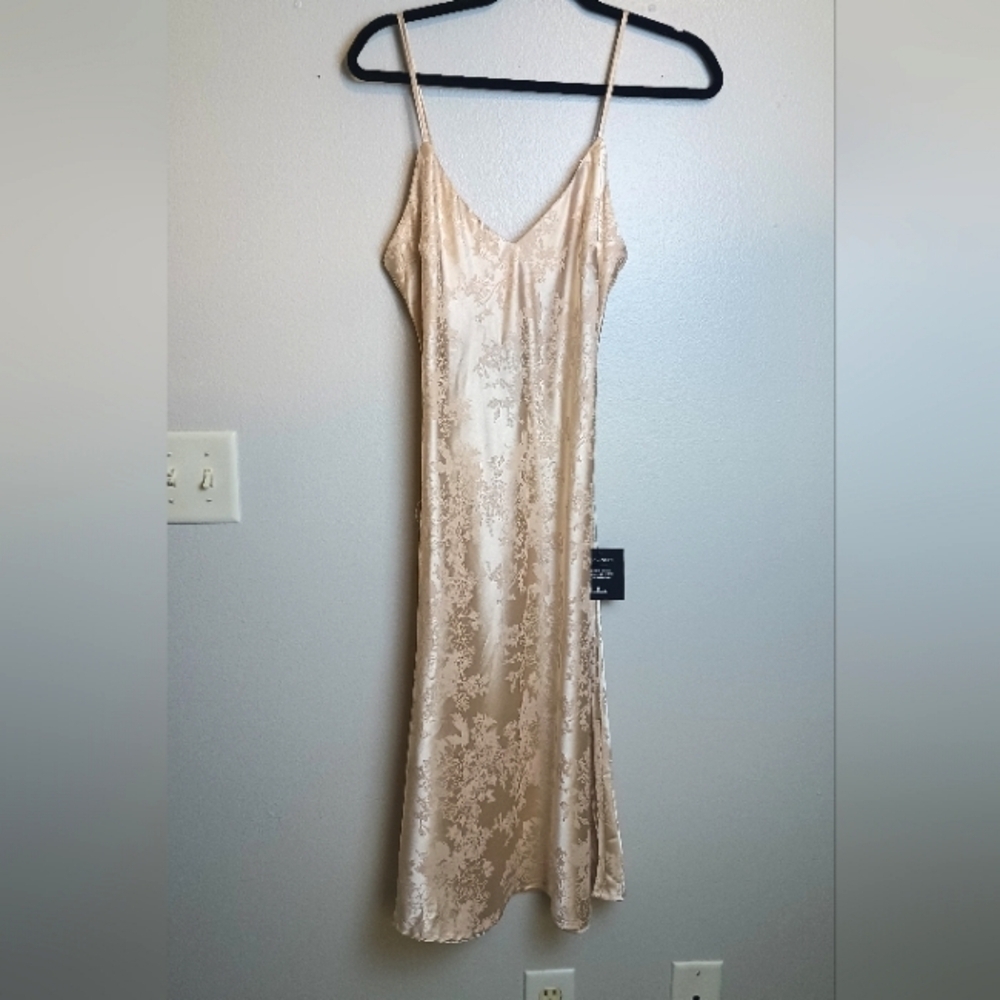 NWT Lulu's Satin Jacquard Slip Dress Size XS